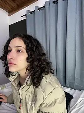 Snapshot of TeensNews18 chatting on February 5, 2026, 11:26 am TeensNews18 online show from February 5, 2026, 11:26 am