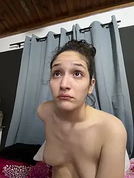 Snapshot of TeensNews18 chatting on March 31, 2026, 11:05 pm TeensNews18 online show from March 31, 2026, 11:05 pm