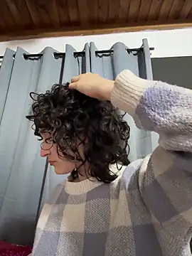 Snapshot of TeensNews18 chatting on April 2, 2026, 11:13 pm TeensNews18 online show from April 2, 2026, 11:13 pm