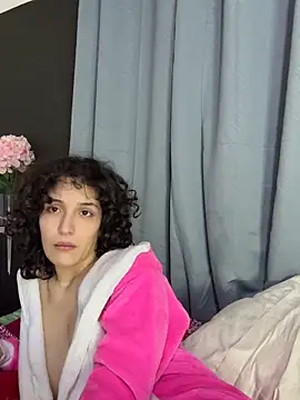 Snapshot of TeensNews18 chatting on April 6, 2026, 4:46 am TeensNews18 online show from April 6, 2026, 4:46 am