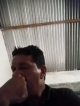 Snapshot of colombiano198720 chatting on September 23, 2025, 12:30 pm colombiano198720 online show from September 23, 2025, 12:30 pm