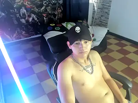 Snapshot of Dan_cristancho chatting on September 19, 2025, 12:17 pm Dan cristancho online show from September 19, 2025, 12:17 pm