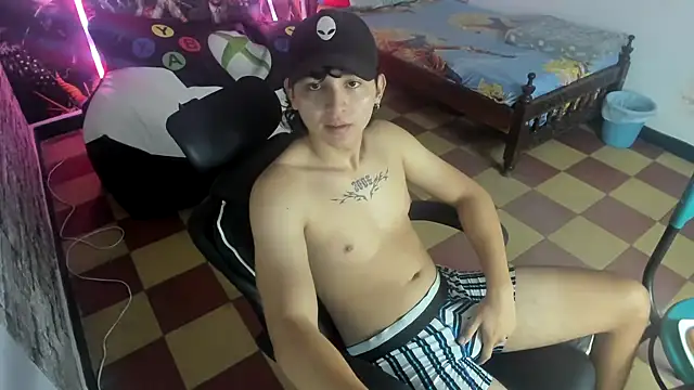 Snapshot of Dan_cristancho chatting on October 7, 2025, 1:41 pm Dan cristancho online show from October 7, 2025, 1:41 pm