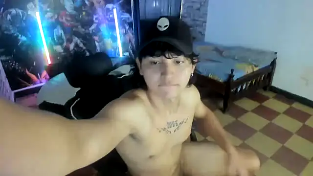 Snapshot of Dan_cristancho chatting on October 19, 2025, 1:56 pm Dan cristancho online show from October 19, 2025, 1:56 pm