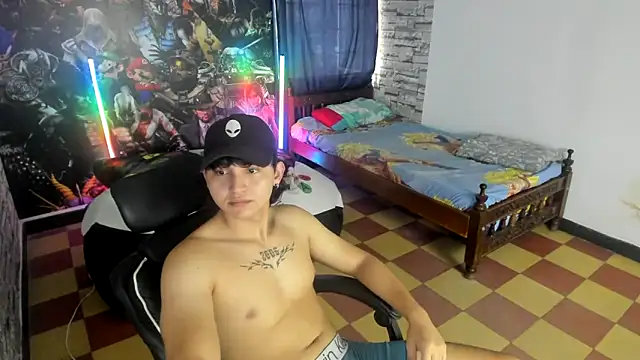 Snapshot of Dan_cristancho chatting on October 23, 2025, 2:05 pm Dan cristancho online show from October 23, 2025, 2:05 pm