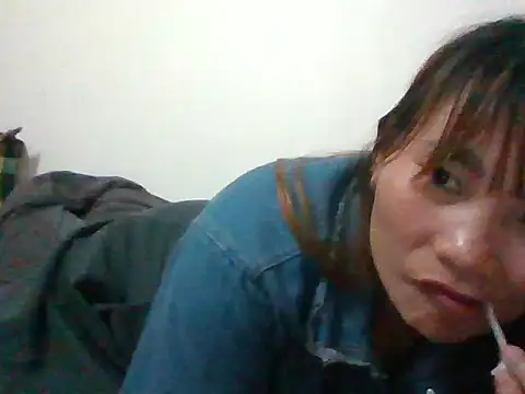 Mainay0033 online show from October 1, 2025, 4:35 pm