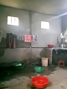 Snapshot of Maymay0033 chatting on November 27, 2025, 12:13 am Maymay0033 online show from November 27, 2025, 12:13 am