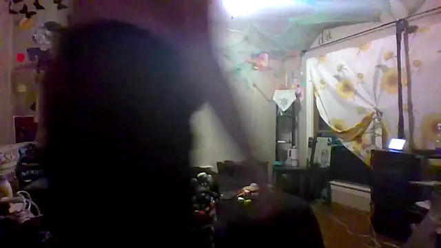 Snapshot of Bored_Grandma chatting on September 19, 2025, 1:18 am Bored Grandma online show from September 19, 2025, 1:18 am