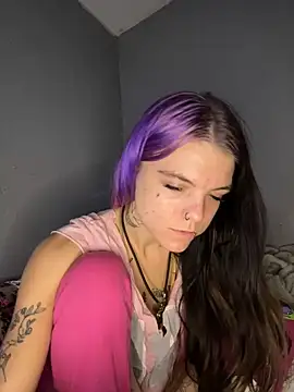 ittybittymeryssa online show from November 14, 2025, 6:06 pm