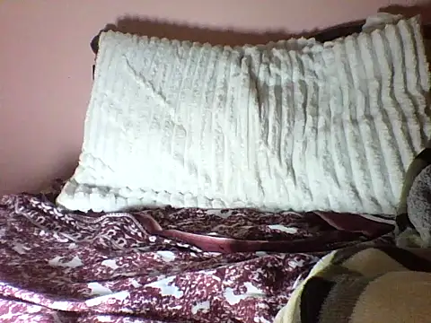 Moongodessy online show from September 27, 2025, 6:51 am