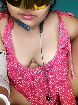 mimi87hoty online show from June 2, 2026, 5:59 pm