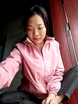 Snapshot of Ananine chatting on November 12, 2025, 12:55 am Ananine online show from November 12, 2025, 12:55 am