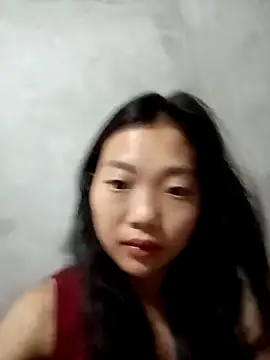 Ananine online show from April 18, 2026, 10:54 pm