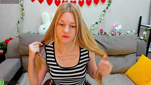 Sylvia Ortiz online show from February 24, 2026, 12:52 am