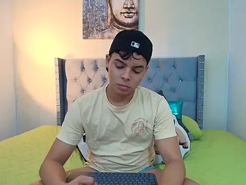 stewart mateo  online show from October 4, 2025, 1:58 am