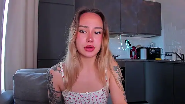 Snapshot of baobei03 chatting on October 18, 2025, 10:38 am baobei03 online show from October 18, 2025, 10:38 am