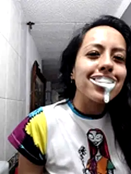 Queen Ashly online show from December 20, 2025, 1:45 am