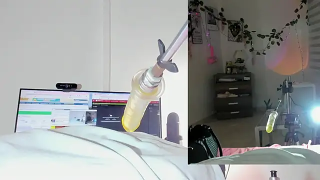 Rosy Emely online show from December 18, 2025, 9:37 am