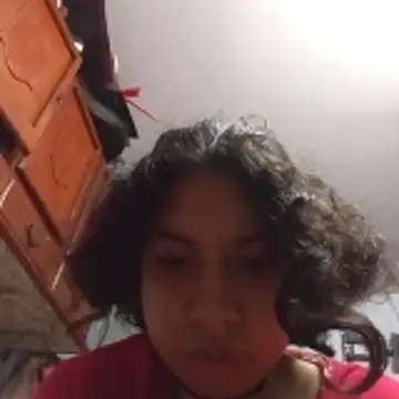 Snapshot of Syndel23 chatting on November 10, 2025, 12:20 am Syndel23 online show from November 10, 2025, 12:20 am