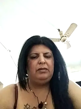 Snapshot of Jann_Riya333 chatting on February 5, 2026, 5:28 pm Jann Riya333 online show from February 5, 2026, 5:28 pm