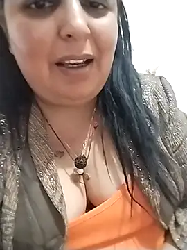 Snapshot of Jann_Riya333 chatting on February 7, 2026, 6:44 pm Jann Riya333 online show from February 7, 2026, 6:44 pm