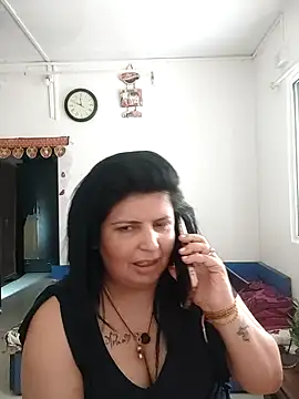 Snapshot of Jann_Riya333 chatting on March 30, 2026, 6:14 am Jann Riya333 online show from March 30, 2026, 6:14 am