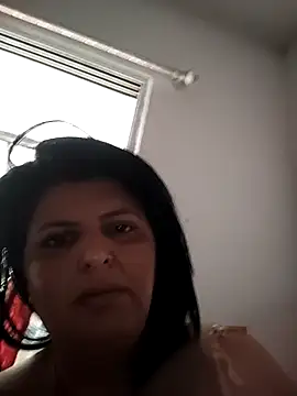 Snapshot of Jann_Riya333 chatting on April 4, 2026, 3:49 am Jann Riya333 online show from April 4, 2026, 3:49 am