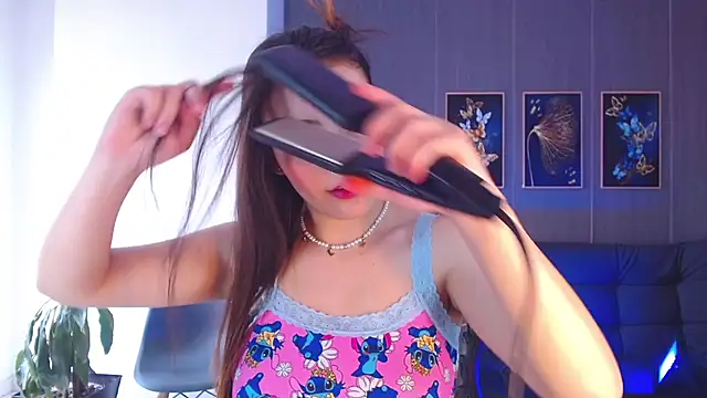 Snapshot of melodydoll chatting on October 3, 2025, 4:04 pm melodydoll online show from October 3, 2025, 4:04 pm