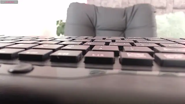 Snapshot of melodydoll chatting on October 31, 2025, 1:34 pm melodydoll online show from October 31, 2025, 1:34 pm