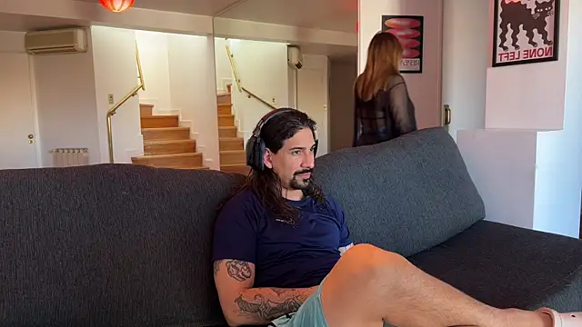 Snapshot of annaxxxb chatting on November 3, 2025, 9:16 pm annaxxxb online show from November 3, 2025, 9:16 pm