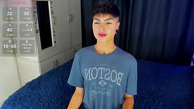 Snapshot of Dark_luckyyy chatting on September 19, 2025, 10:54 pm Dark luckyyy online show from September 19, 2025, 10:54 pm