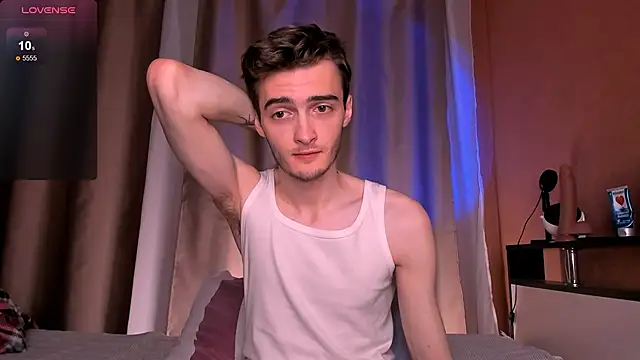 Snapshot of spider____man chatting on October 14, 2025, 10:27 am spider man online show from October 14, 2025, 10:27 am