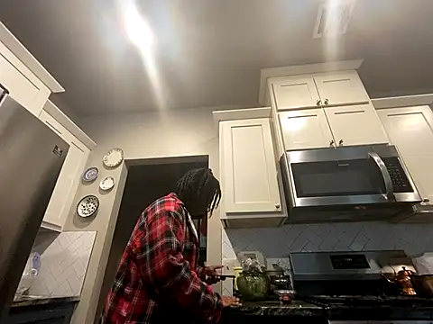 princesslivv online show from November 20, 2025, 5:34 pm