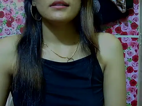 Amira90 online show from September 17, 2025, 2:08 pm