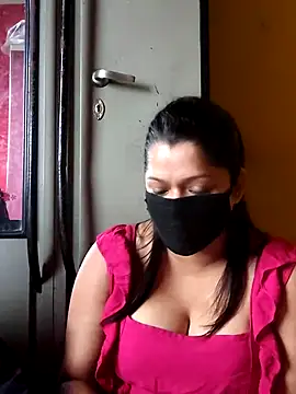 Snapshot of Hottie_couple69 chatting on September 11, 2025, 5:40 am Hottie couple69 online show from September 11, 2025, 5:40 am