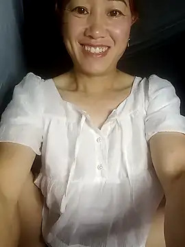 Snapshot of Fienjr chatting on September 11, 2025, 8:20 pm Fienjr online show from September 11, 2025, 8:20 pm