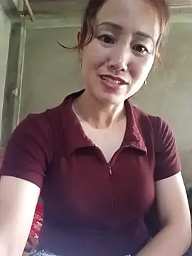 Snapshot of Fienjr chatting on October 3, 2025, 1:46 am Fienjr online show from October 3, 2025, 1:46 am