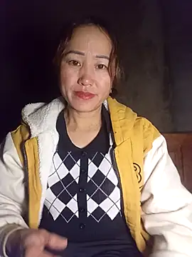 Snapshot of Fienjr chatting on November 22, 2025, 3:27 am Fienjr online show from November 22, 2025, 3:27 am