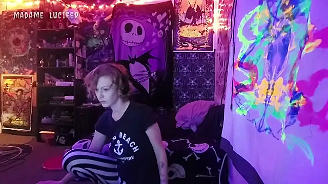 Madame Lucifer online show from May 15, 2026, 2:51 am