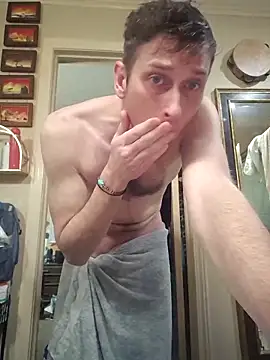 Snapshot of mresquared chatting on February 9, 2026, 5:00 am mresquared online show from February 9, 2026, 5:00 am