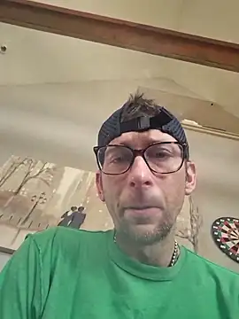 Snapshot of mresquared chatting on February 26, 2026, 3:33 pm mresquared online show from February 26, 2026, 3:33 pm