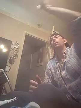 Snapshot of mresquared chatting on April 8, 2026, 1:16 am mresquared online show from April 8, 2026, 1:16 am