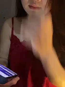 Hinne07 online show from February 28, 2026, 5:52 am