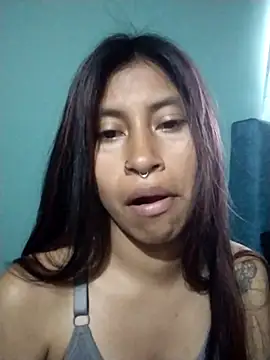 Snapshot of Pocahontas_tw chatting on October 1, 2025, 7:20 pm Pocahontas tw online show from October 1, 2025, 7:20 pm