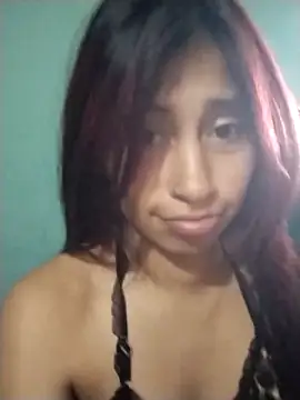 Snapshot of Pocahontas_tw chatting on November 1, 2025, 2:30 pm Pocahontas tw online show from November 1, 2025, 2:30 pm