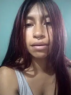 Snapshot of Pocahontas_tw chatting on November 6, 2025, 7:04 pm Pocahontas tw online show from November 6, 2025, 7:04 pm