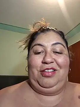 Snapshot of curvy_diva_ chatting on March 6, 2026, 2:19 am curvy diva online show from March 6, 2026, 2:19 am