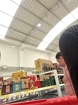 Snapshot of curvy_diva_ chatting on April 1, 2026, 3:31 pm curvy diva online show from April 1, 2026, 3:31 pm