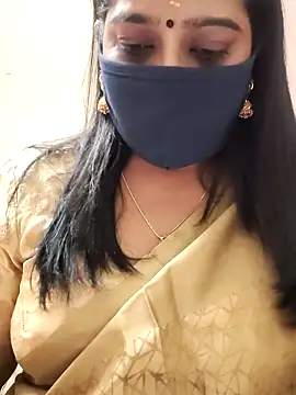 saritha29 online show from November 11, 2025, 5:35 pm