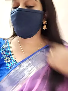 saritha29 online show from February 19, 2026, 10:33 am